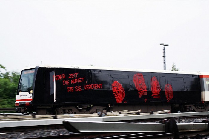 whole-car-jeder-zeit-die-kunst-die-sie-verdient zug whole car graffiti